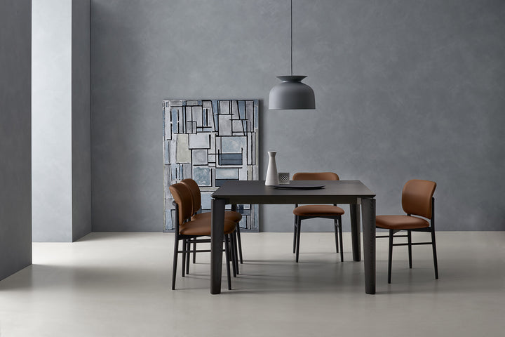 Desco dining table ceramic top