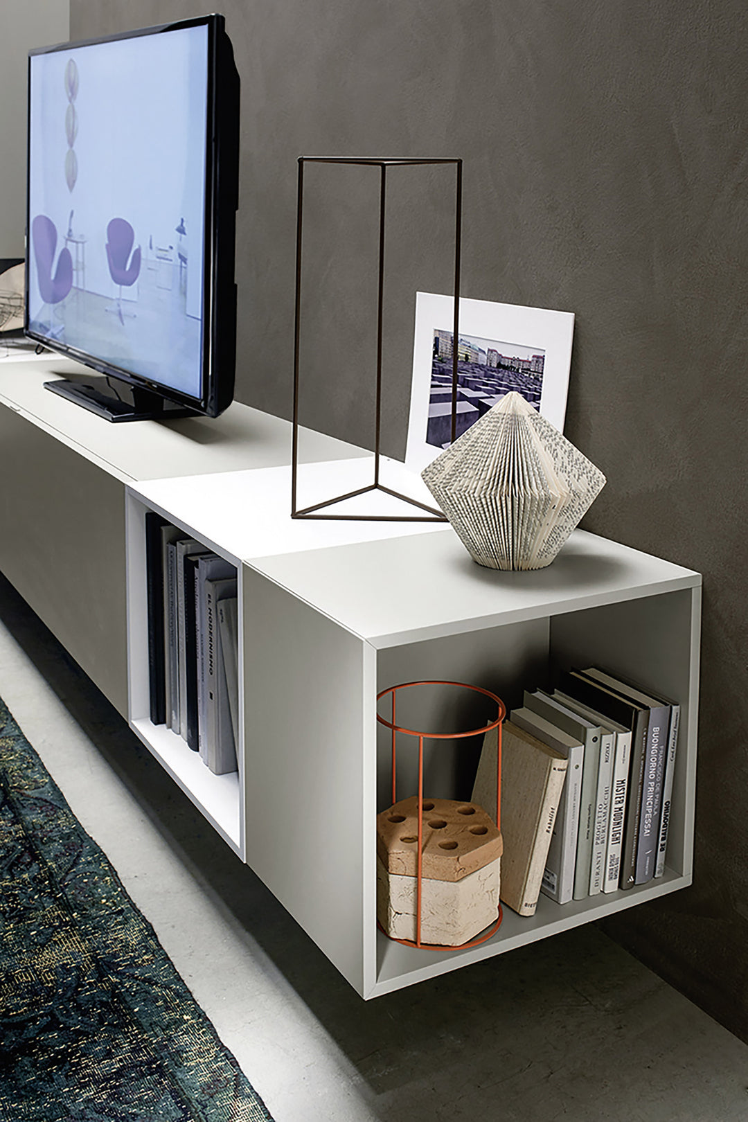 Lampo Tv-Möbel schwebend L6C11