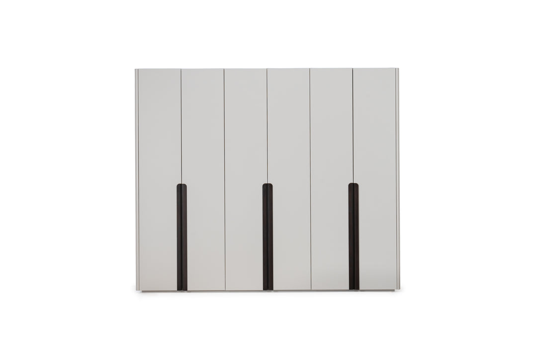 Lucca wardrobe