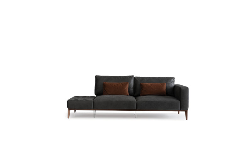 Maga sofa with pouf