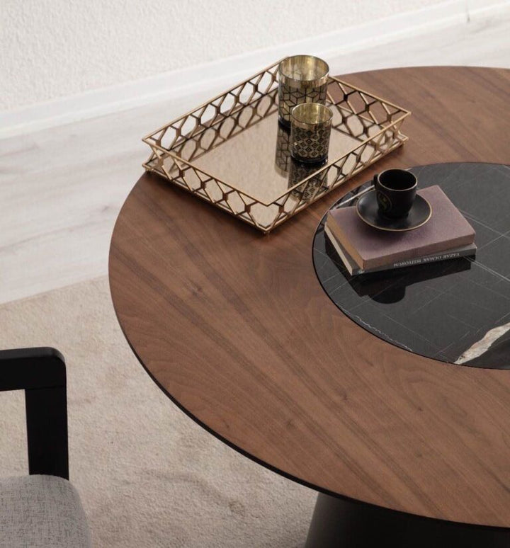 Roll Esstisch (Walnut)