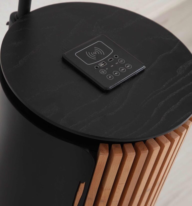 Tiesto Stehlampe (Black)