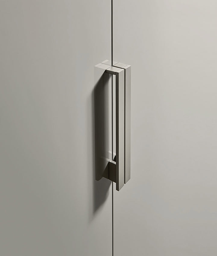 Mia Liscia Kleiderschrank