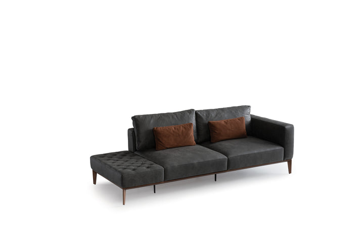 Maga sofa with pouf