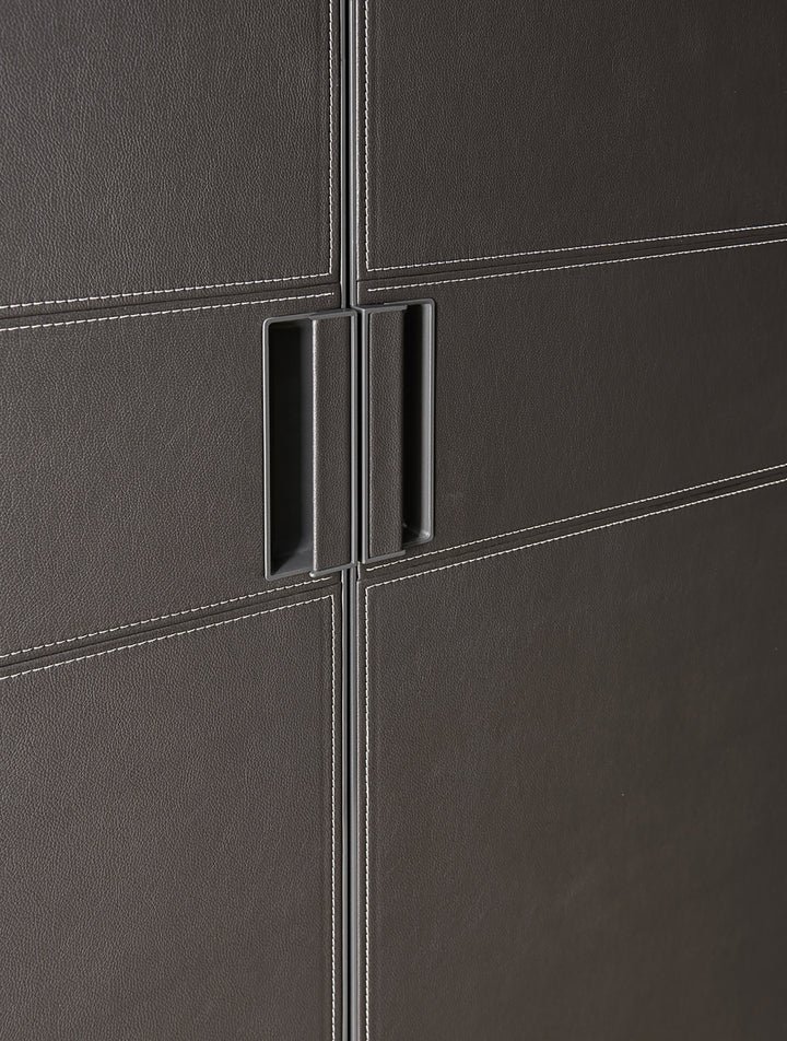 Eco Deluxe Kleiderschrank