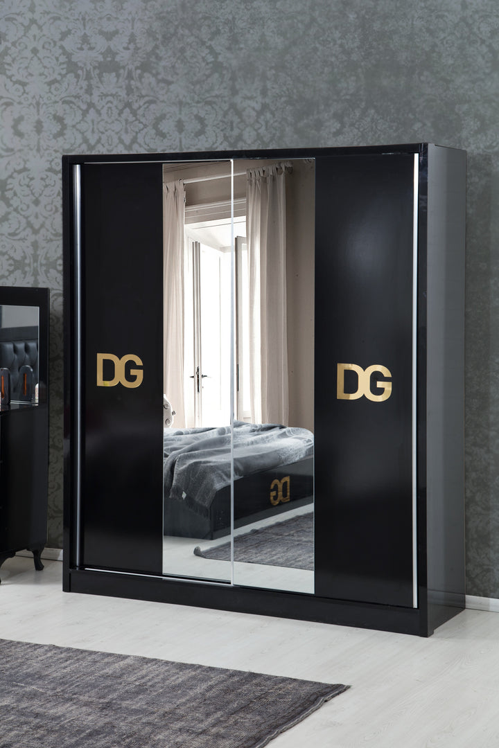 D&amp;G bedroom