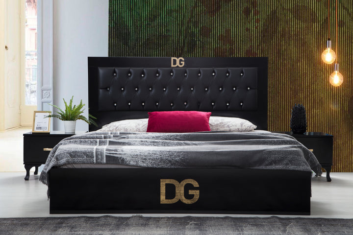 D&amp;G bedroom