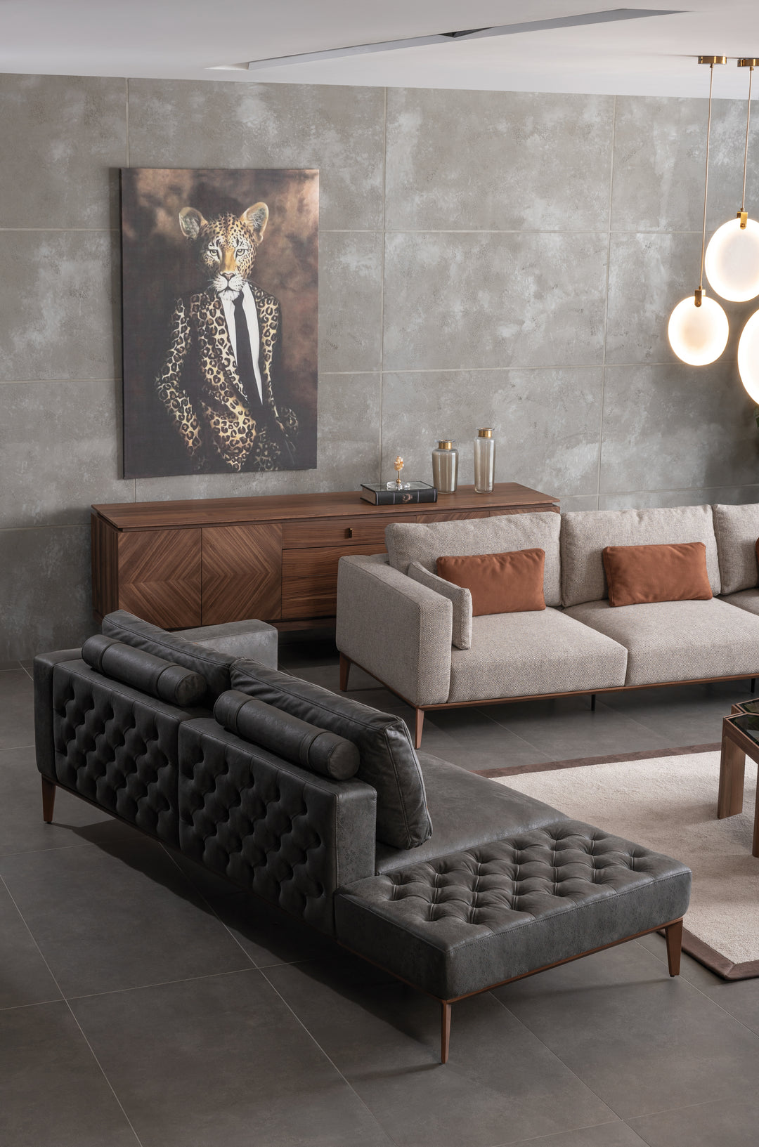 Maga sofa with pouf