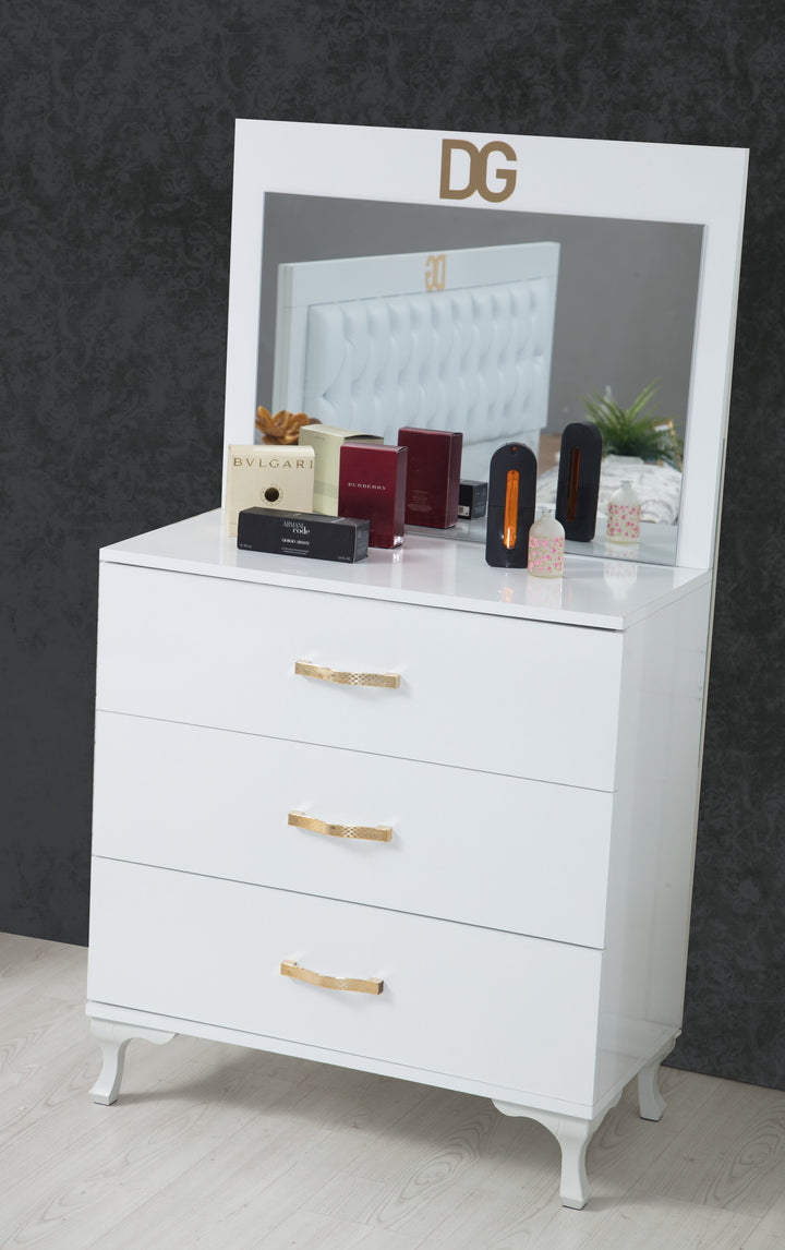 D&amp;G bedroom