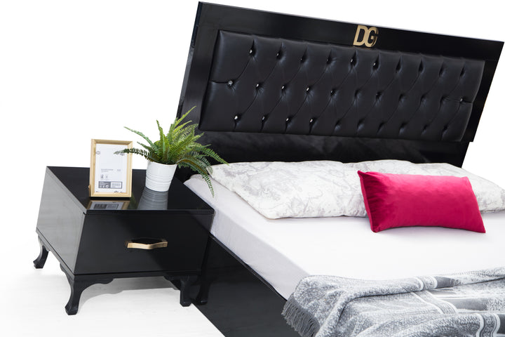 D&amp;G bedroom