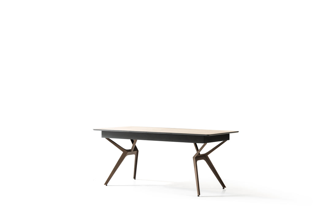 Efsun dining table