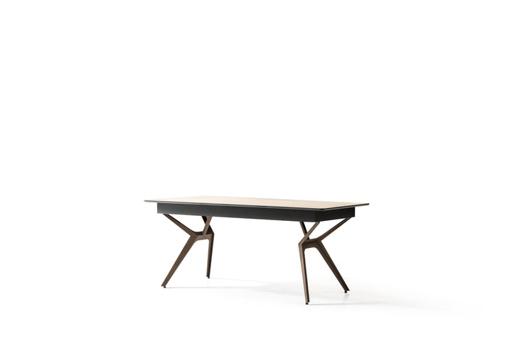 Efsun dining table