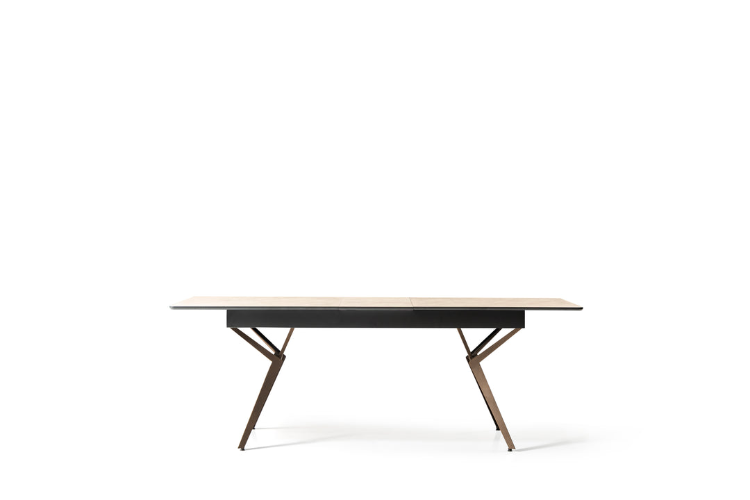 Efsun dining table