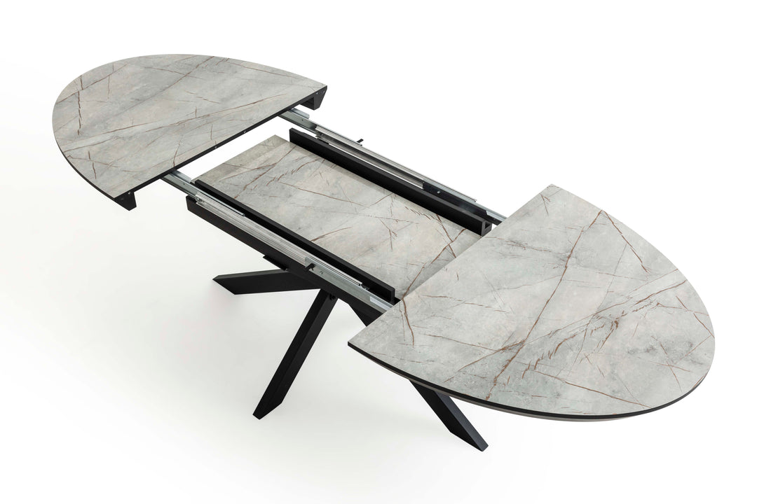 Saturn Dining Table Oval