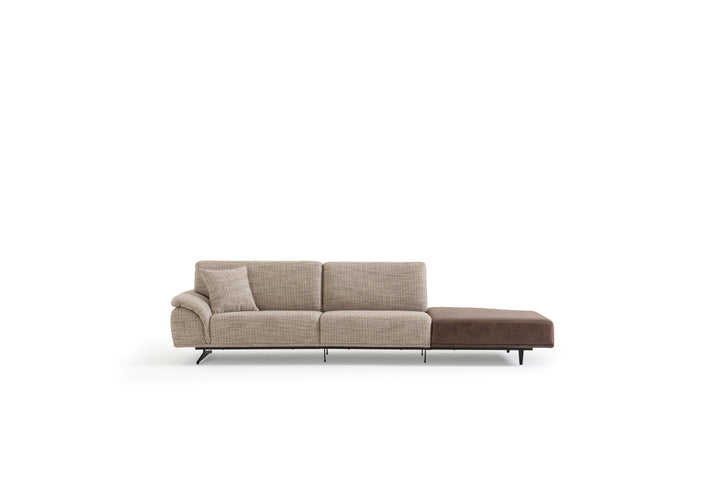Siena sofa with pouf