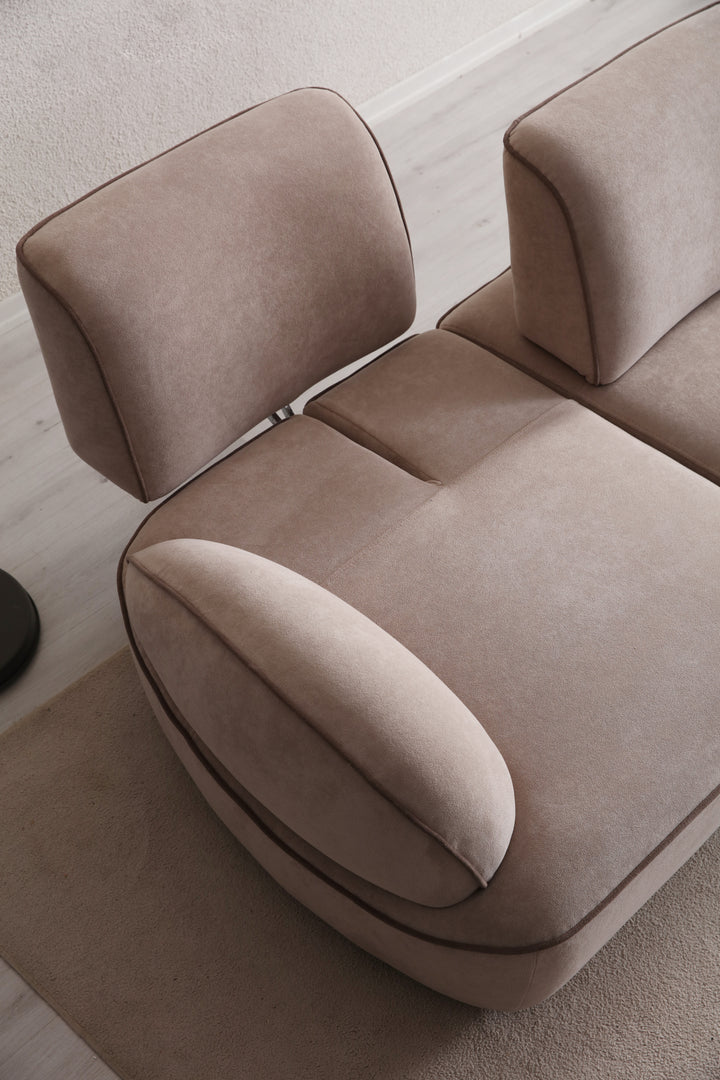 Evole Sofa