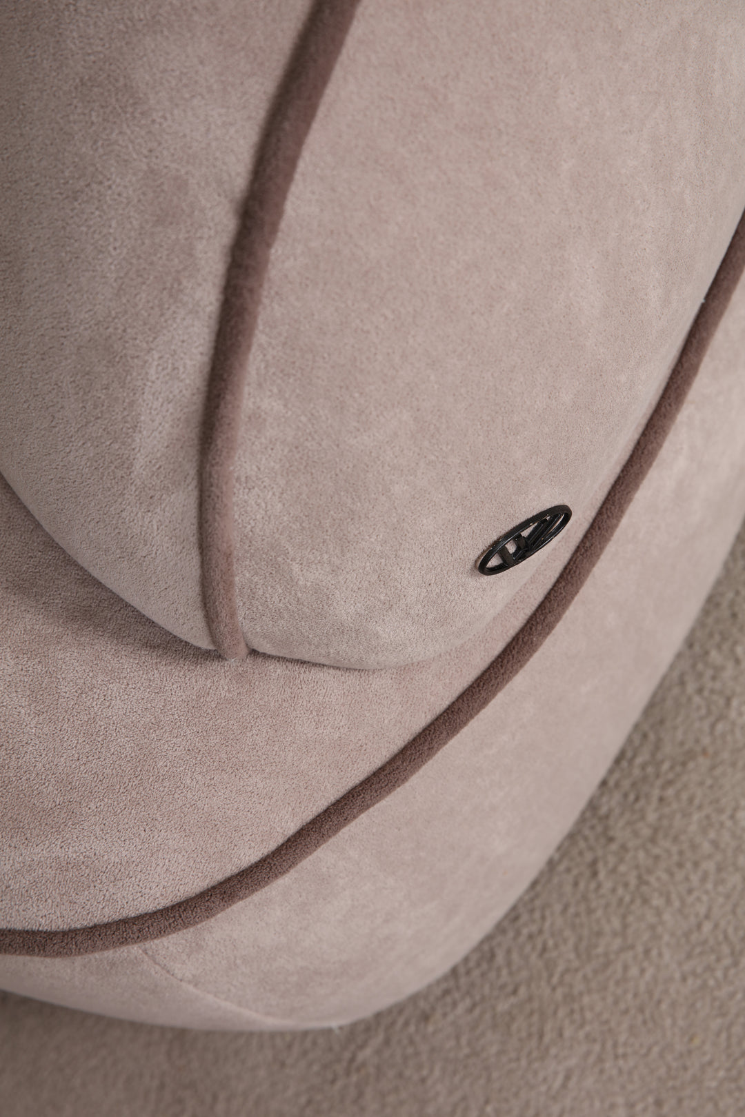 Evole Sofa