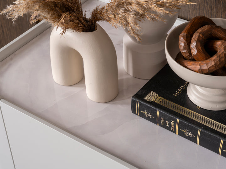 Zerren Sideboard