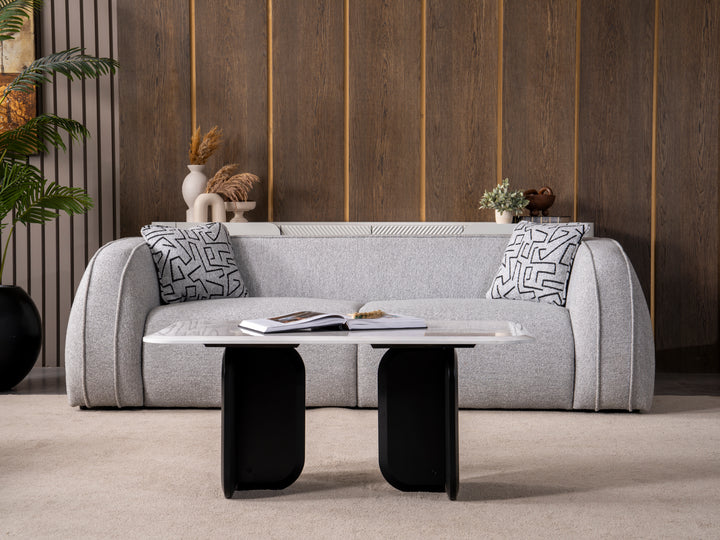 tugging sofa