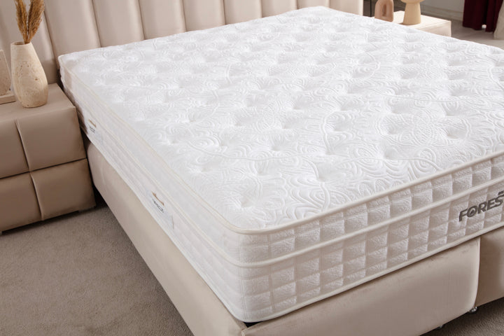Defne bed with storage space