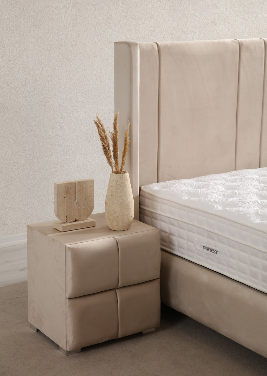 Sila Boxspringbed with storage space