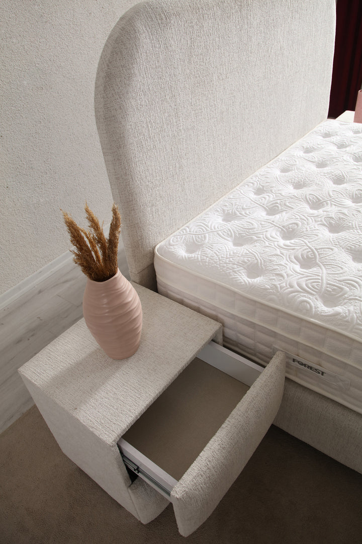 Jade Boxspringbed with storage space