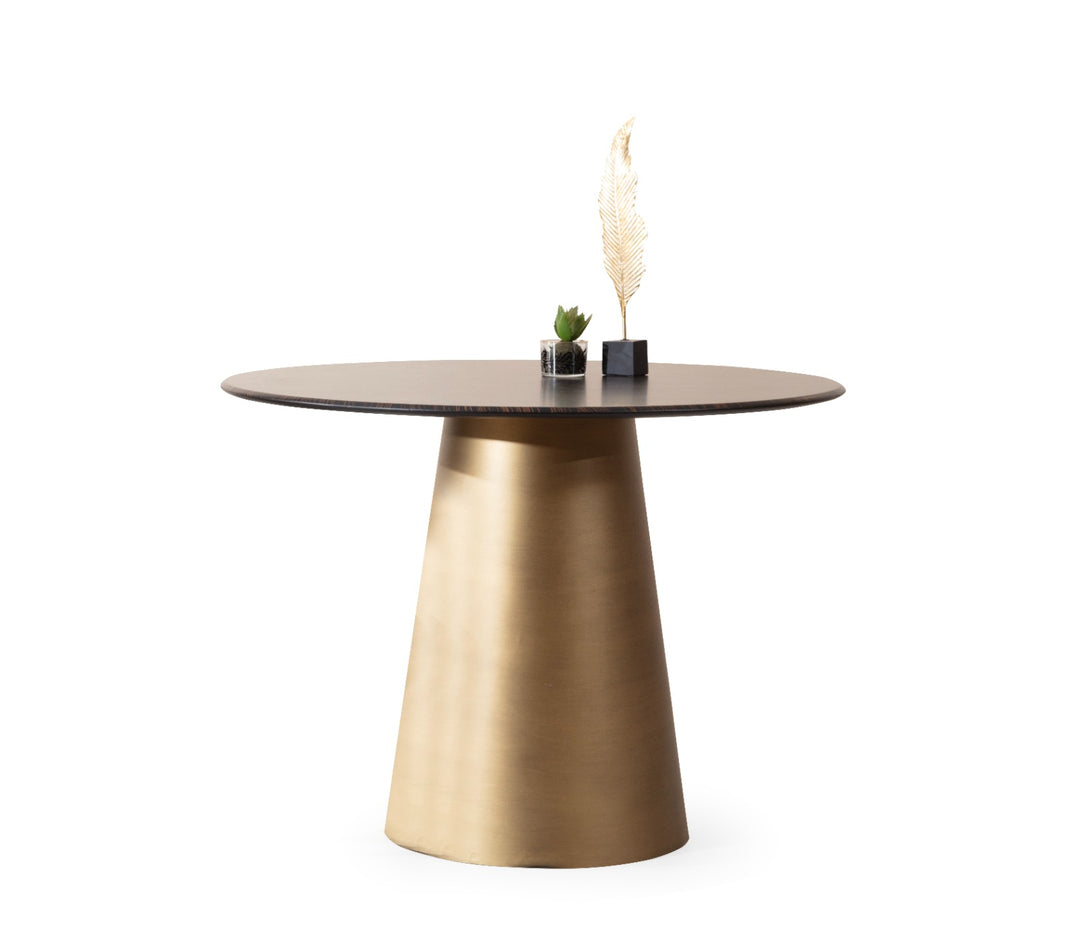 Gusto Dining Table (Brass)