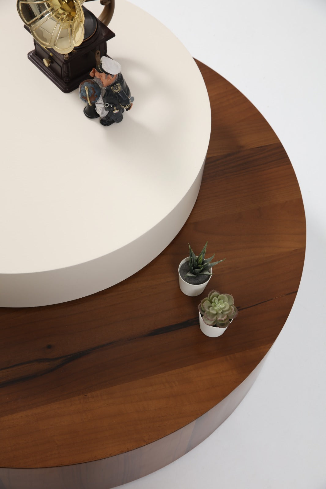 Oreo Couchtisch (Walnut)