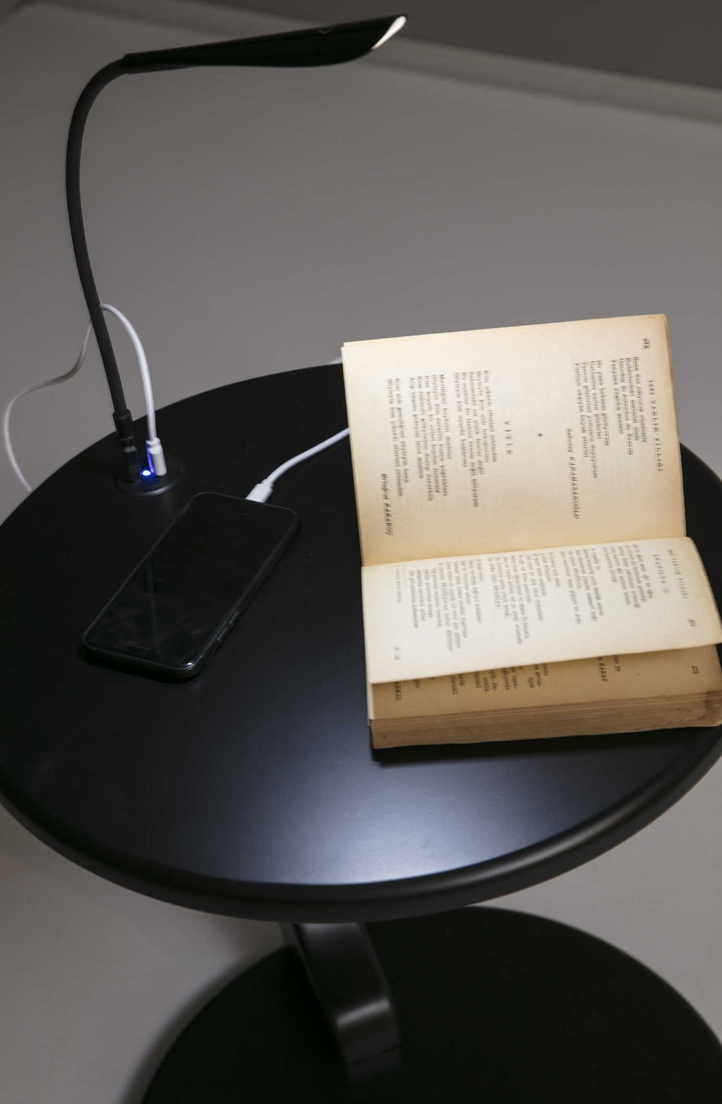 Button Serviertisch (Black)